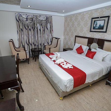 Hotel Sidhartha Chalakudy Kizhake Chālakudi 외부 사진
