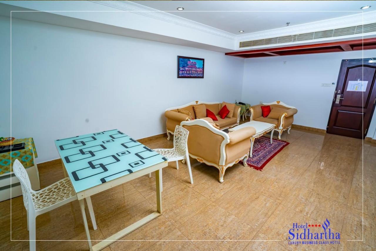 Hotel Sidhartha Chalakudy Kizhake Chālakudi 외부 사진