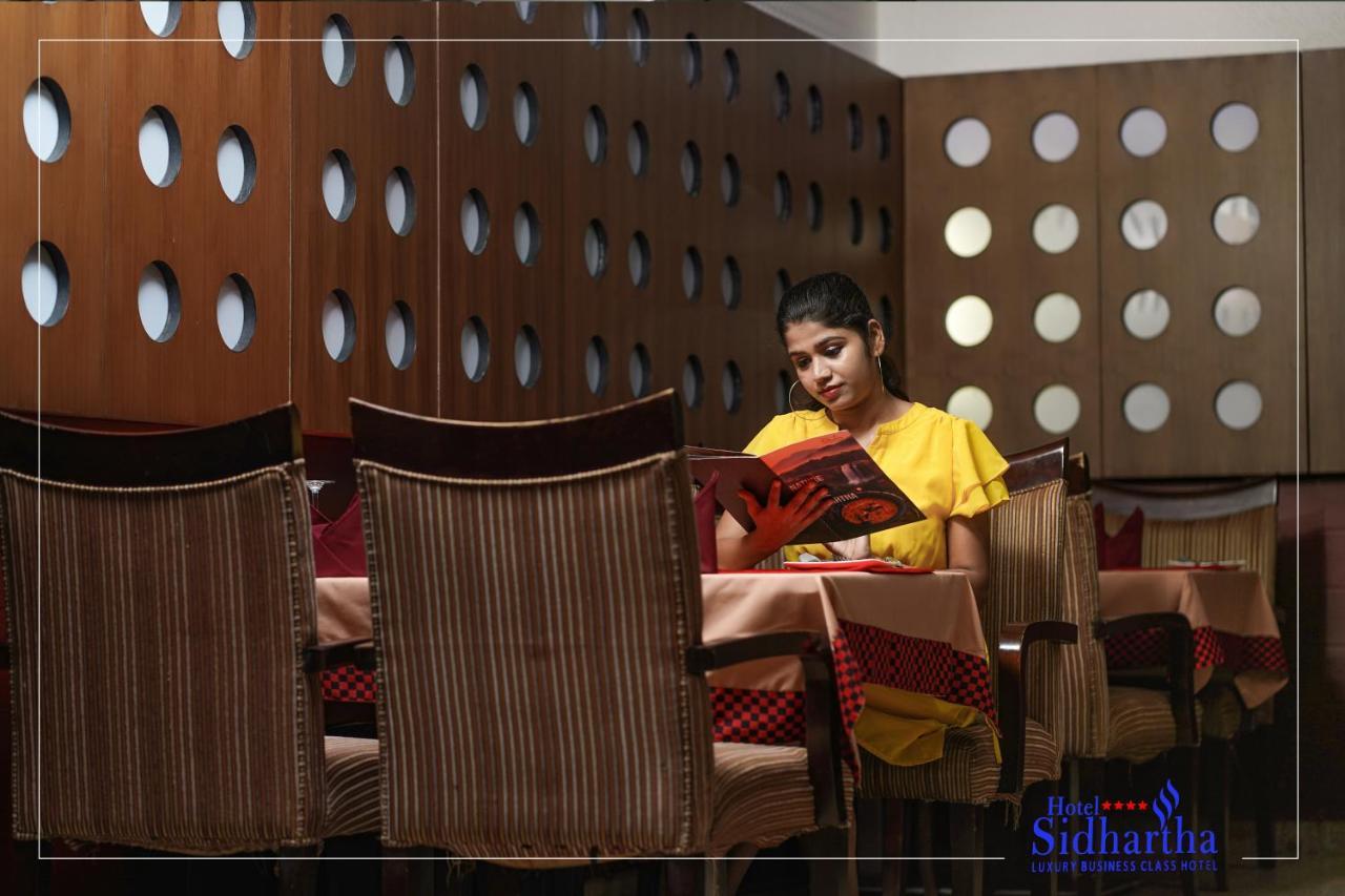 Hotel Sidhartha Chalakudy Kizhake Chālakudi 외부 사진