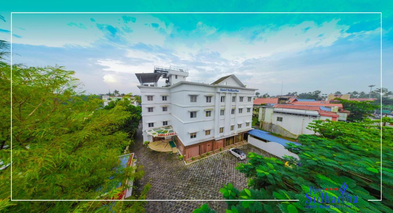 Hotel Sidhartha Chalakudy Kizhake Chālakudi 외부 사진