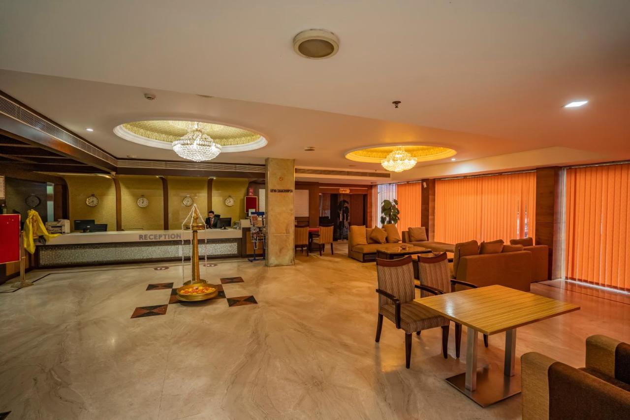 Hotel Sidhartha Chalakudy Kizhake Chālakudi 외부 사진